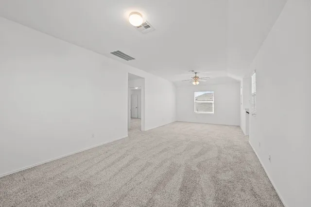 $1,950 | 120 Josey Wales Drive, Jarrell, TX 76537