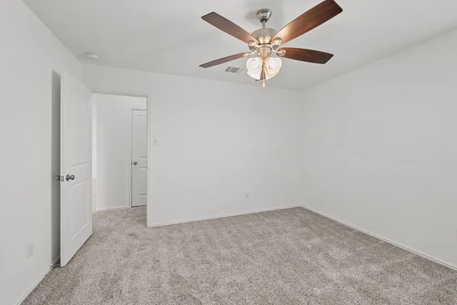 $1,950 | 120 Josey Wales Drive, Jarrell, TX 76537