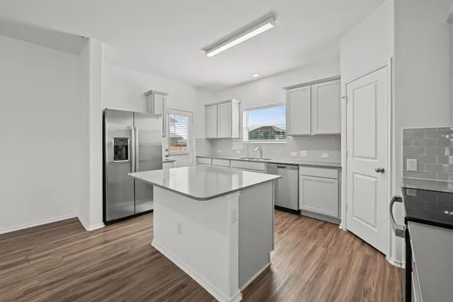 $1,950 | 120 Josey Wales Drive, Jarrell, TX 76537