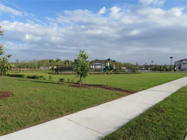 $2,300 | 17212 Bigleaf Mahogany Lane, Land O Lakes, FL 34638