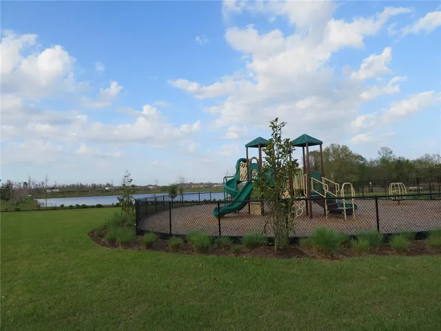 $2,300 | 17212 Bigleaf Mahogany Lane, Land O Lakes, FL 34638