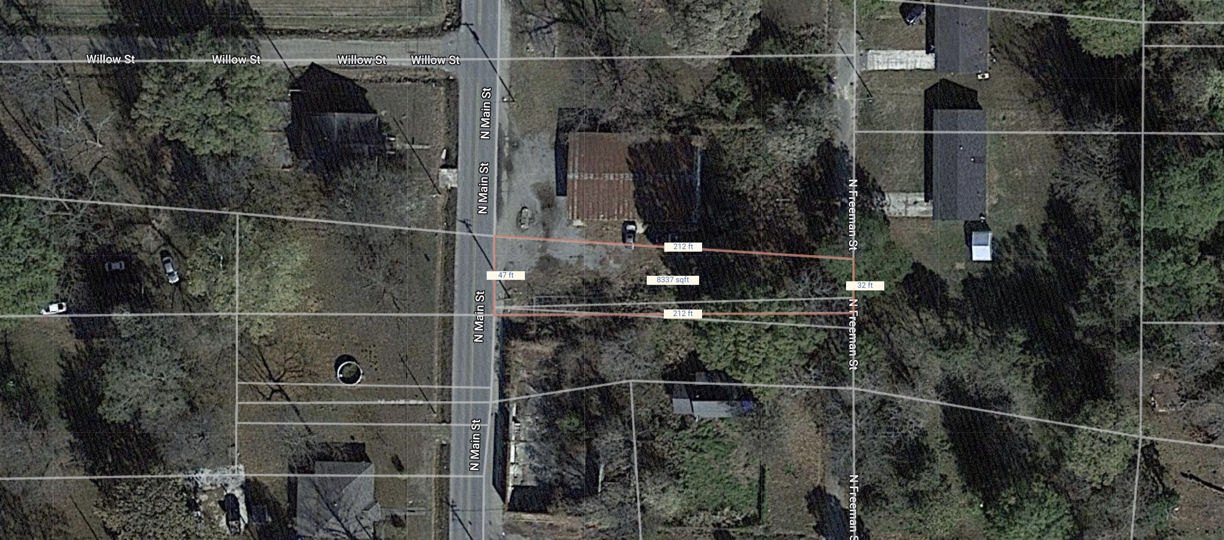 0 North Main Street Other, AR 71638 - Photo 2 of 3 a bathroom with a glass shower door