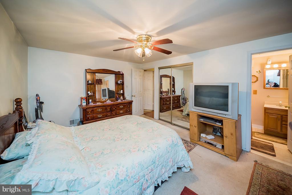 5012 Nicholas Road Waldorf, MD 20601 - Photo 15 of 19 Bedroom (Master)