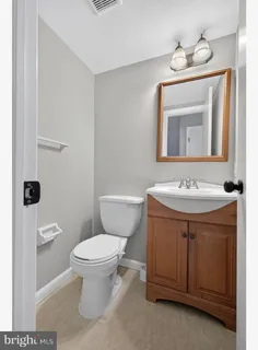 $300,000 | 21 Upland Road, Brookhaven, PA 19015