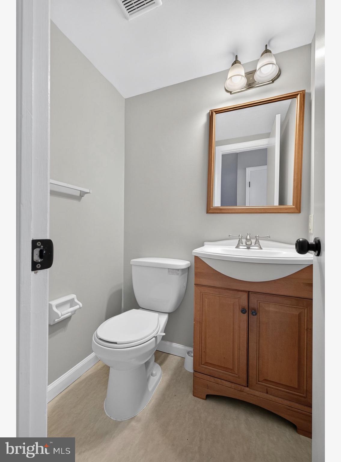 21 Upland Road Brookhaven, PA 19015 - Photo 24 of 30