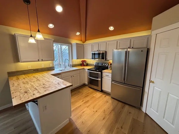 $649,000 | 16410 North Morton Drive, Spokane, WA 99208