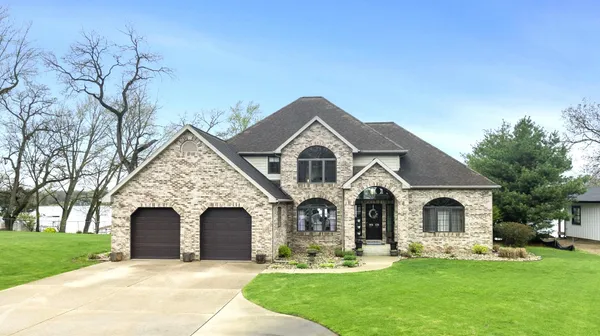 $1,399,900 | 1256 Barron Lake Road, Niles, MI 49120