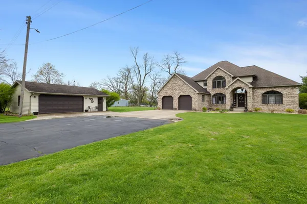 $1,399,900 | 1256 Barron Lake Road, Niles, MI 49120
