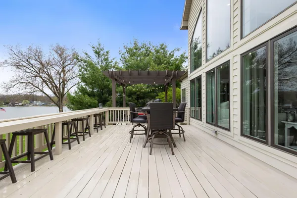 $1,399,900 | 1256 Barron Lake Road, Niles, MI 49120