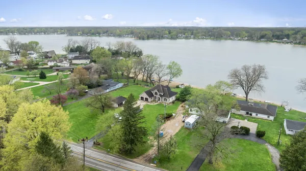 $1,399,900 | 1256 Barron Lake Road, Niles, MI 49120