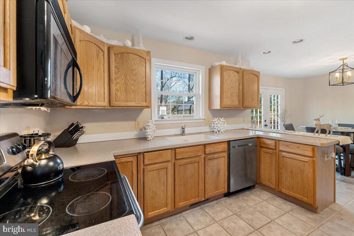 356 Red Cloud Road Lusby, MD 20657 - Photo 12 of 35