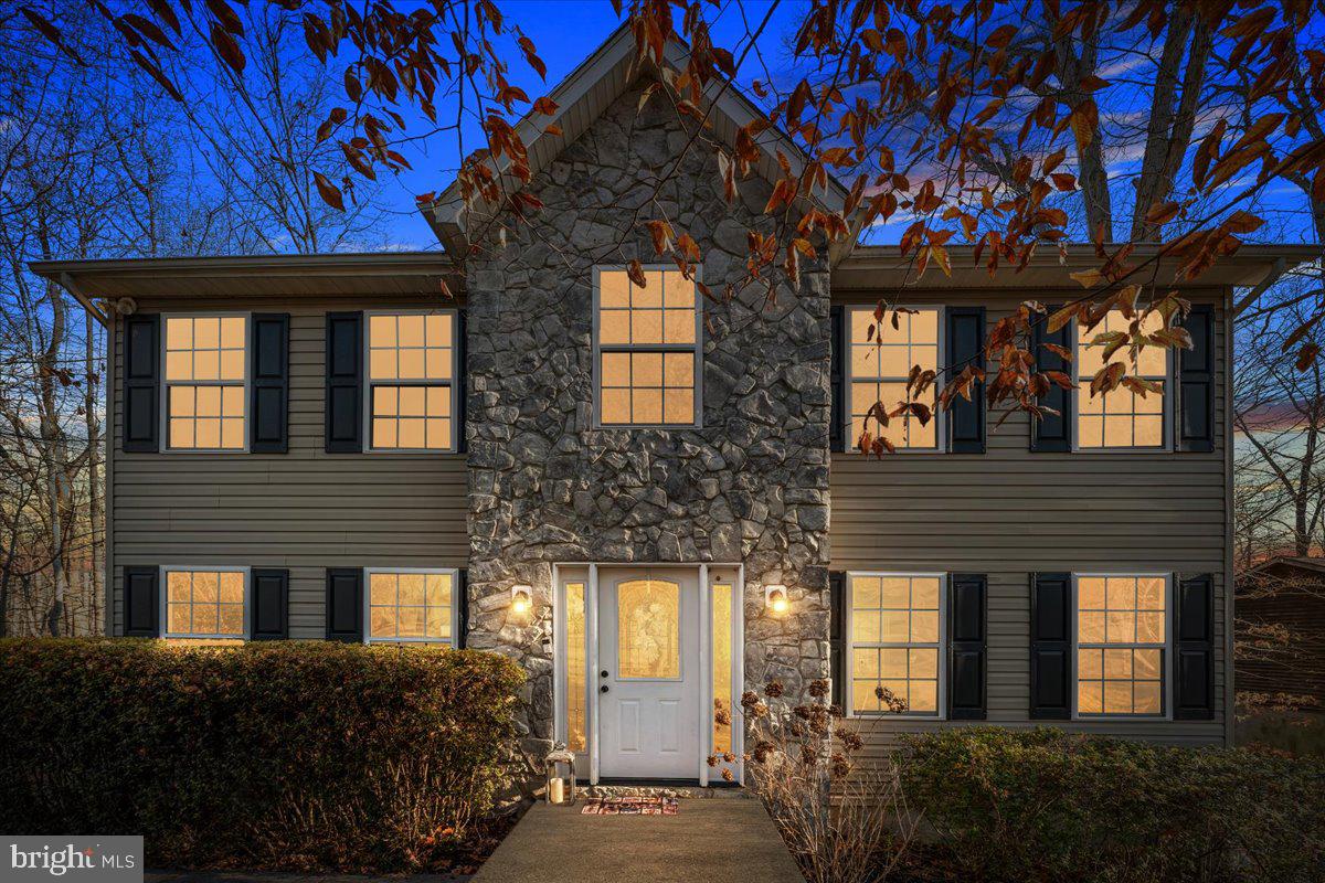 356 Red Cloud Road Lusby, MD 20657 - Photo 2 of 35