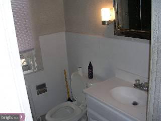 73 Ridley Avenue Sharon Hill, PA 19079 - Photo 3 of 6 Gallery Image 3