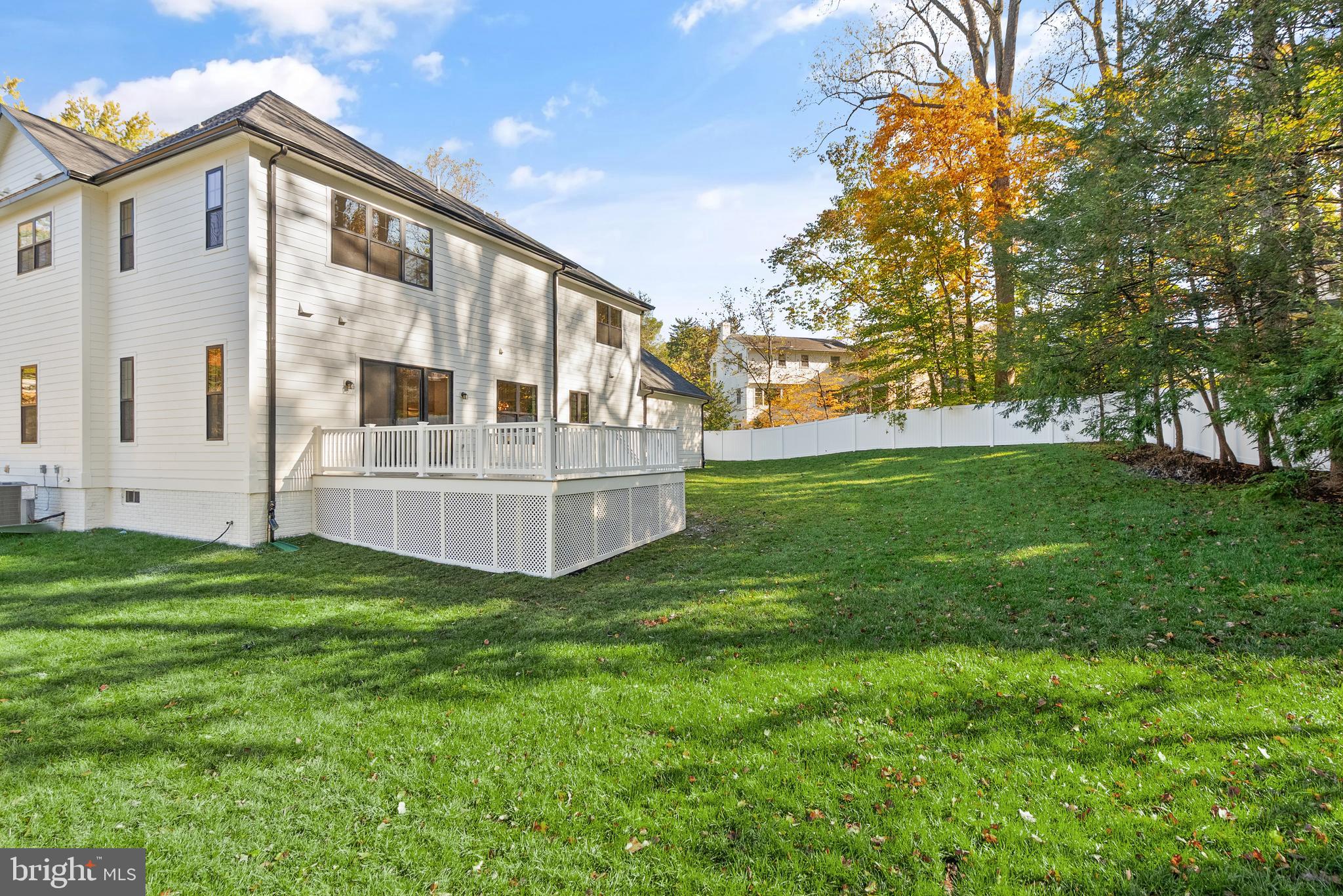 7806 Carteret Road Bethesda, MD 20817 - Photo 7 of 58 Gallery Image 7