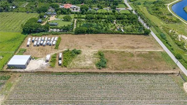 $989,000 | 150-th St Southwest 187th Avenue, Miami, FL 33196