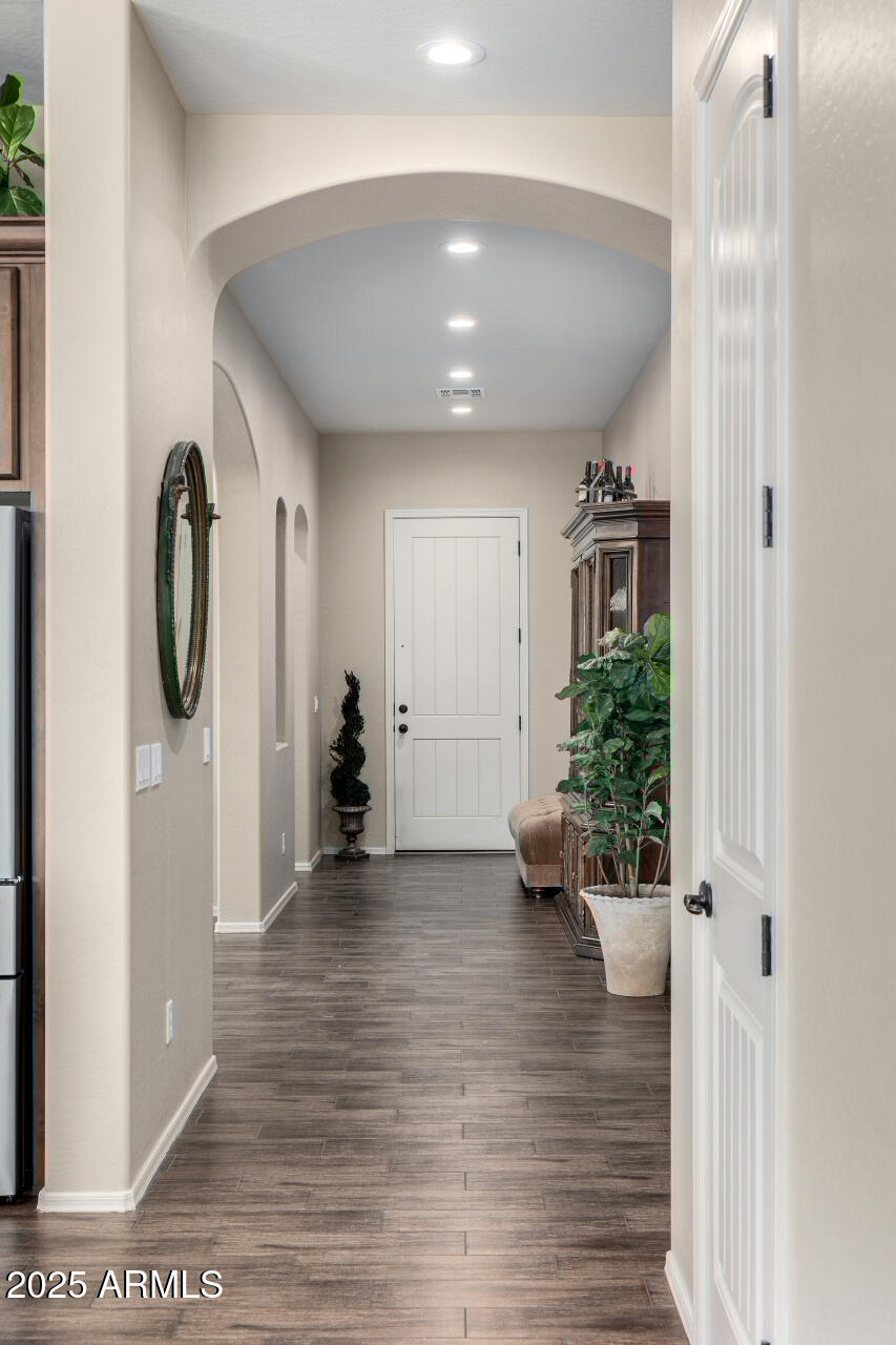 1822 North Waverly Mesa, AZ 85207 - Photo 10 of 91 Welcome