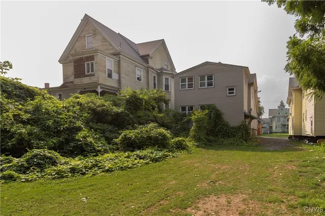 $189,000 | 1024 Danforth Street, Syracuse, NY 13208