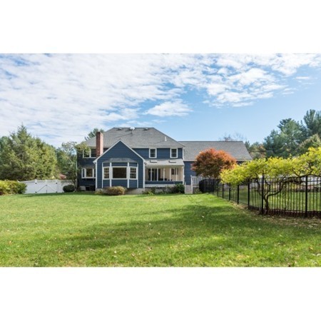 15 Delaware Road Medfield, MA 02052 - Photo 3 of 30 Gallery Image 3
