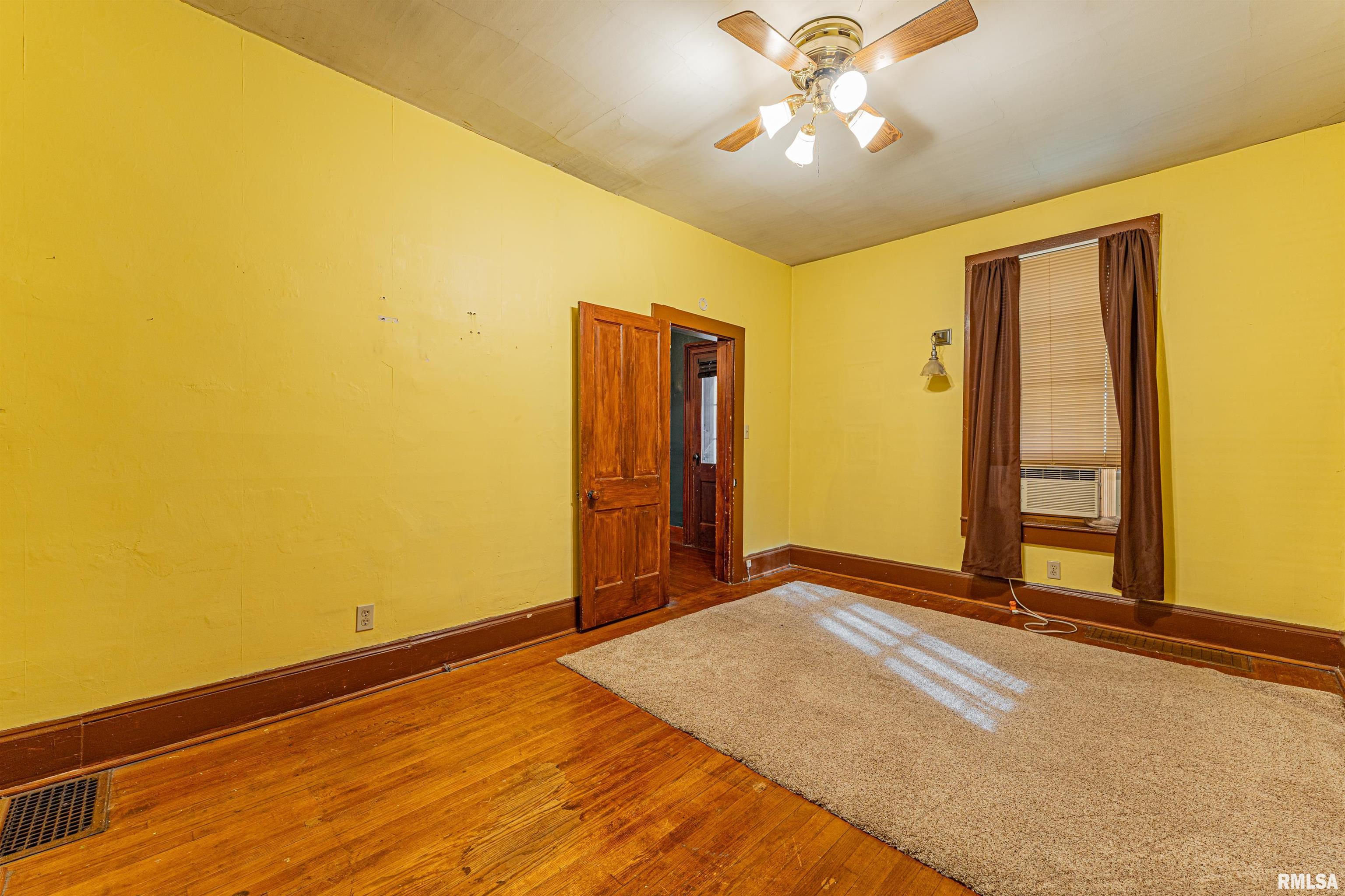 209 North Minier Avenue Minier, IL 61759 - Photo 13 of 24