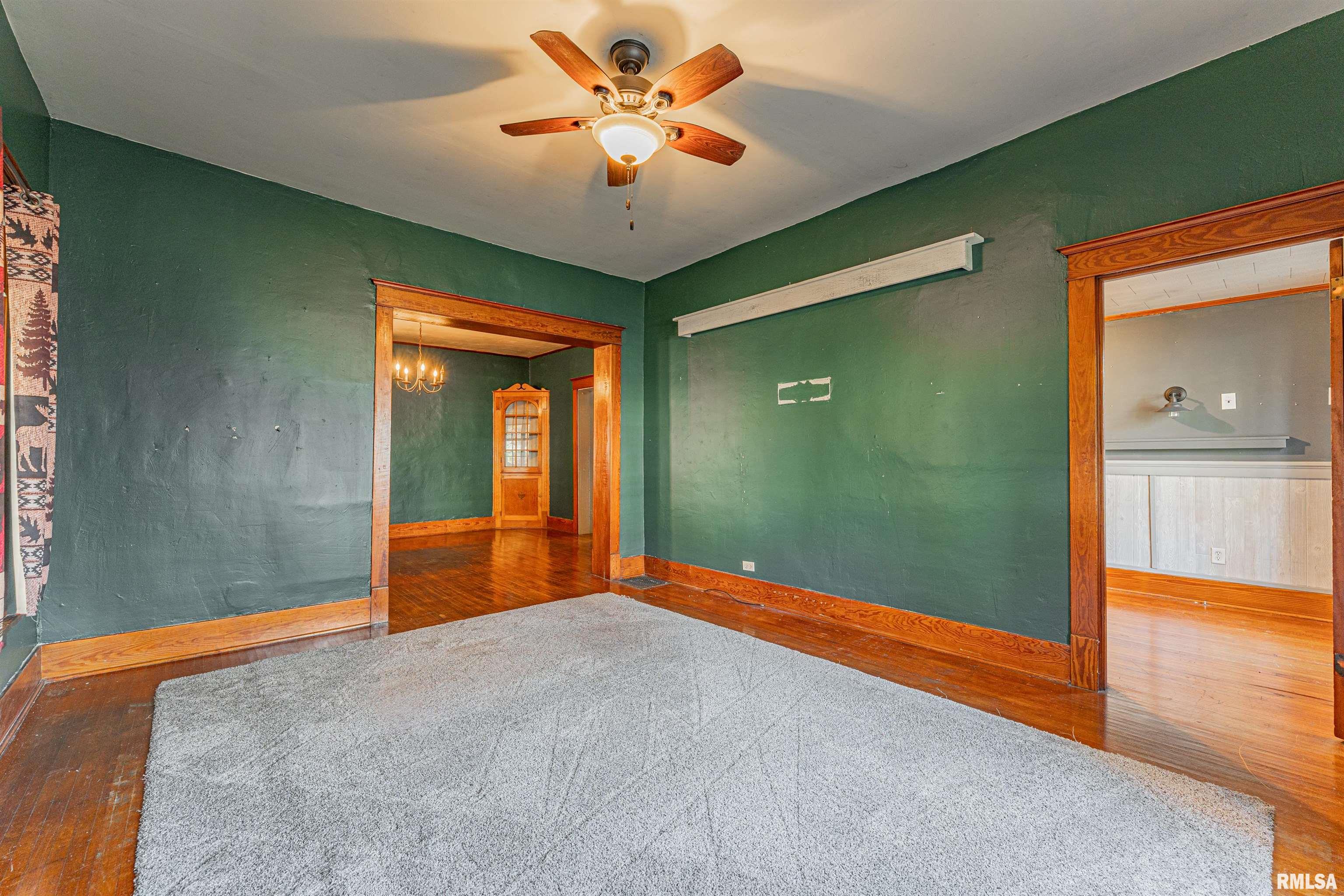 209 North Minier Avenue Minier, IL 61759 - Photo 4 of 24