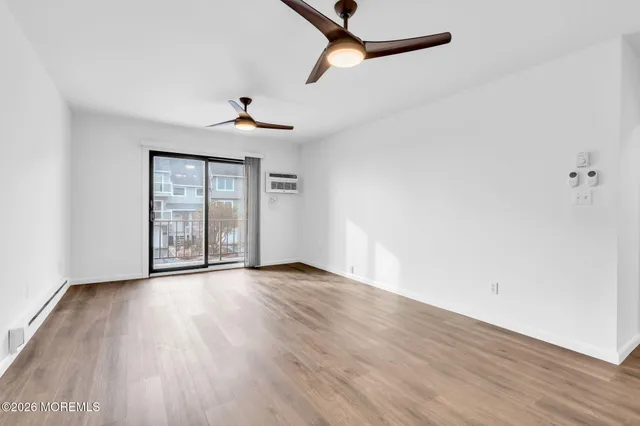 $2,000 | 1492 Ocean Avenue, Unit B4, Sea Bright, NJ 07760