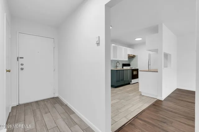 $2,000 | 1492 Ocean Avenue, Unit B4, Sea Bright, NJ 07760