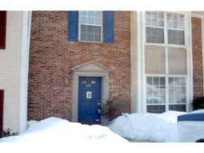 111 Middlesex Road, Unit 111 Merrimack, NH 03054 - Photo 2 of 3