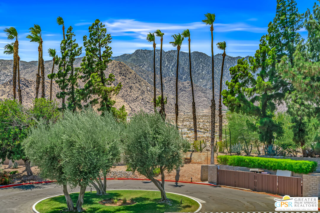 2875 North Los Felices Road, Unit 101 Palm Springs, CA 92262 - Photo 19 of 28