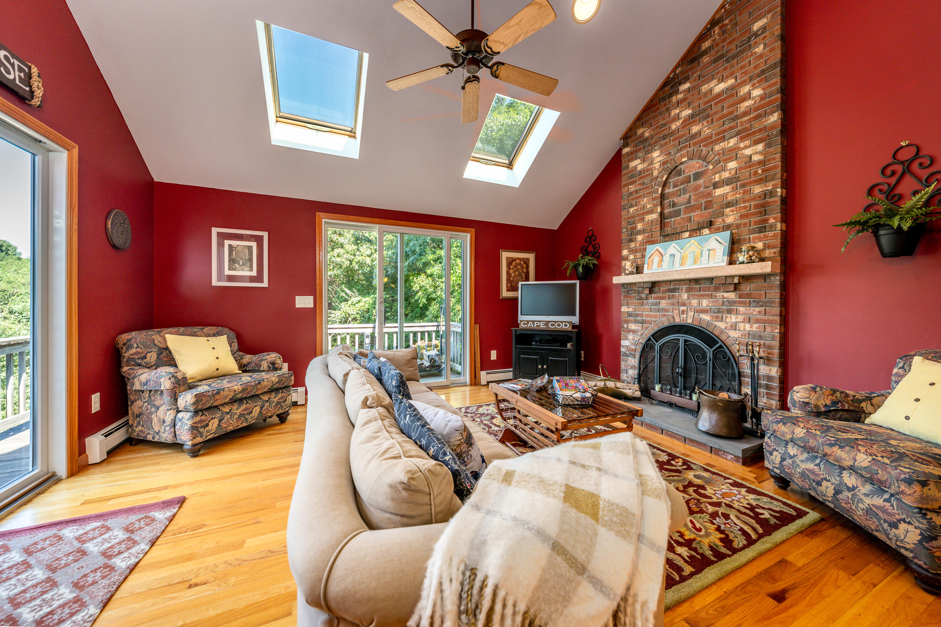 143 Griffiths Pond Road Brewster, MA 02631 - Photo 14 of 44 Living Rm