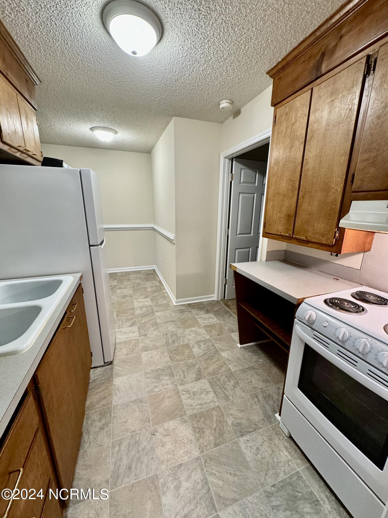 772 East 3rd Street, Unit K Ayden, NC 28513 - Photo 7 of 8 C0E0D93B-CA64-45E4-8977-55B16D6F81DA_1_2