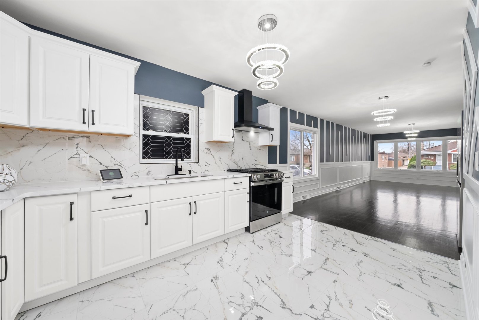 3542 West 77th Street Chicago, IL 60652 - Photo 10 of 33