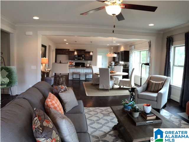 883 Valley Circle Leeds, AL 35094 - Photo 2 of 8