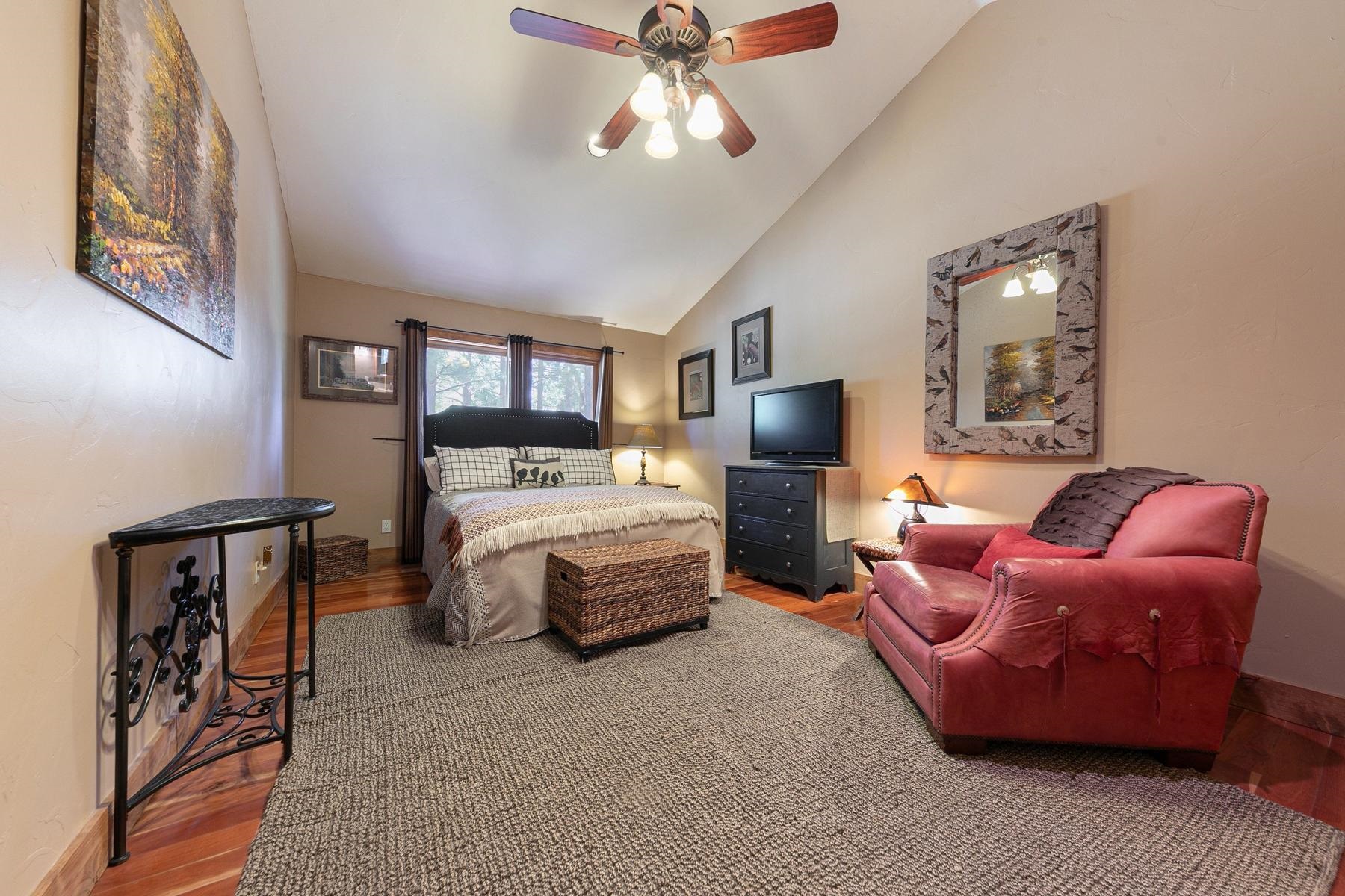 13165 Pinnacle Loop Truckee, CA 96161 - Photo 16 of 28