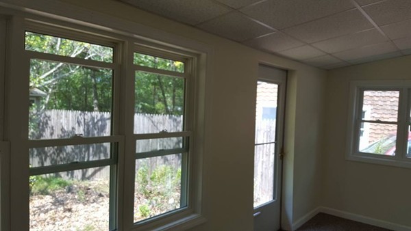 39 Ridge Way Sturbridge, MA 01566 - Photo 13 of 23 a view of an entryway