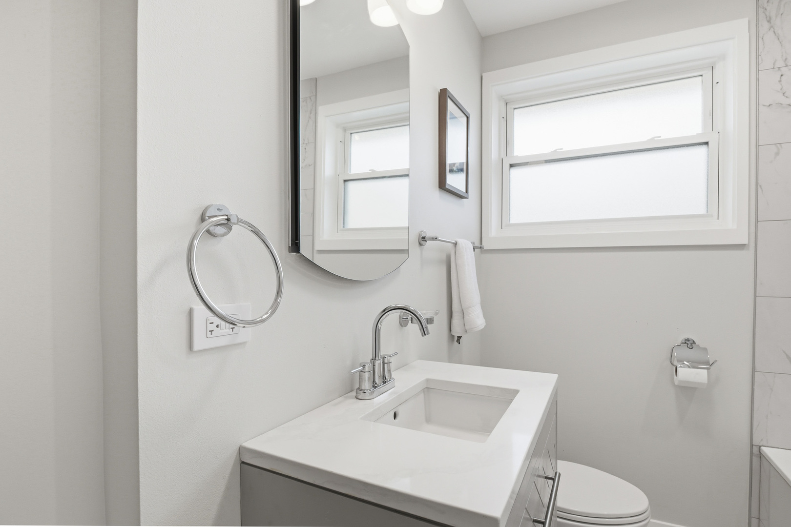 318 Hibbard Road Wilmette, IL 60091 - Photo 14 of 40