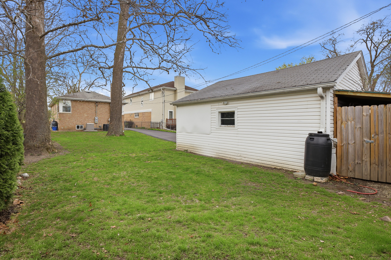 318 Hibbard Road Wilmette, IL 60091 - Photo 36 of 40