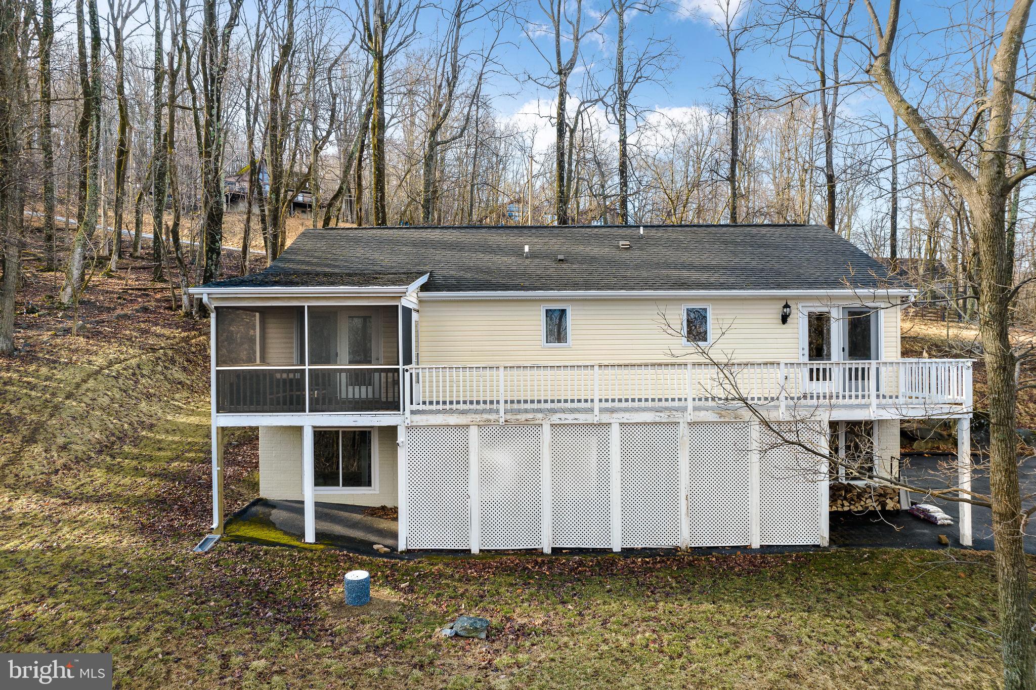 713 Club House Road Front Royal, VA 22630 - Photo 28 of 36 Gallery Image 28