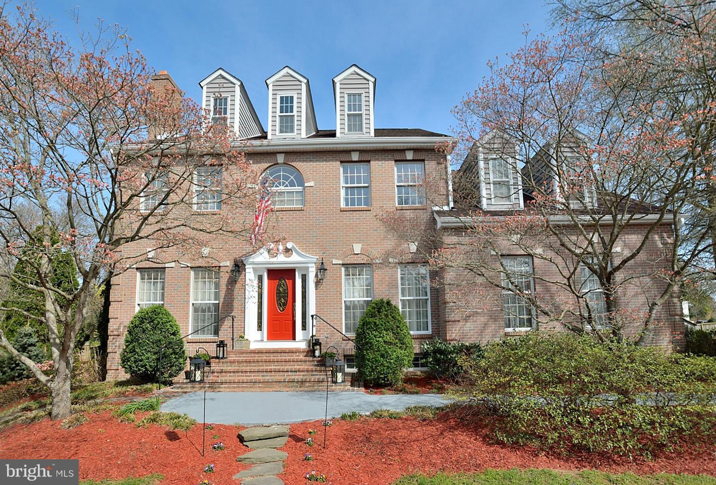 8217 Fort Hunt Road Alexandria, VA 22308 - Photo 1 of 30 Exterior (Front)