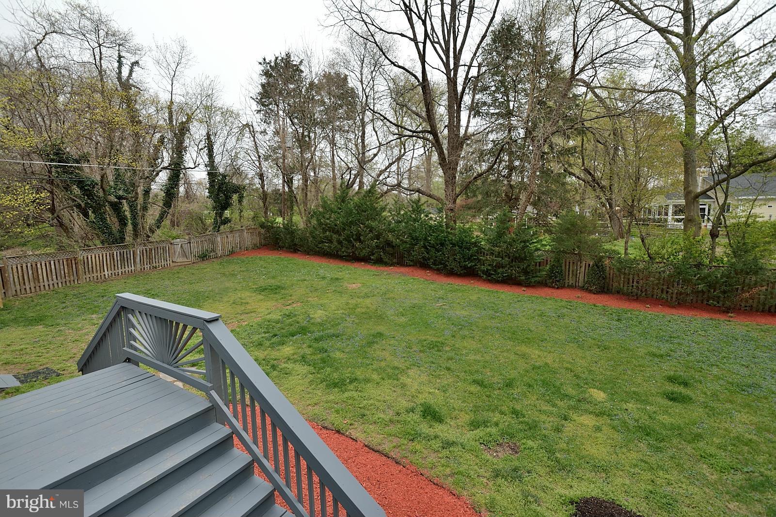 8217 Fort Hunt Road Alexandria, VA 22308 - Photo 28 of 30 Exterior (Rear)