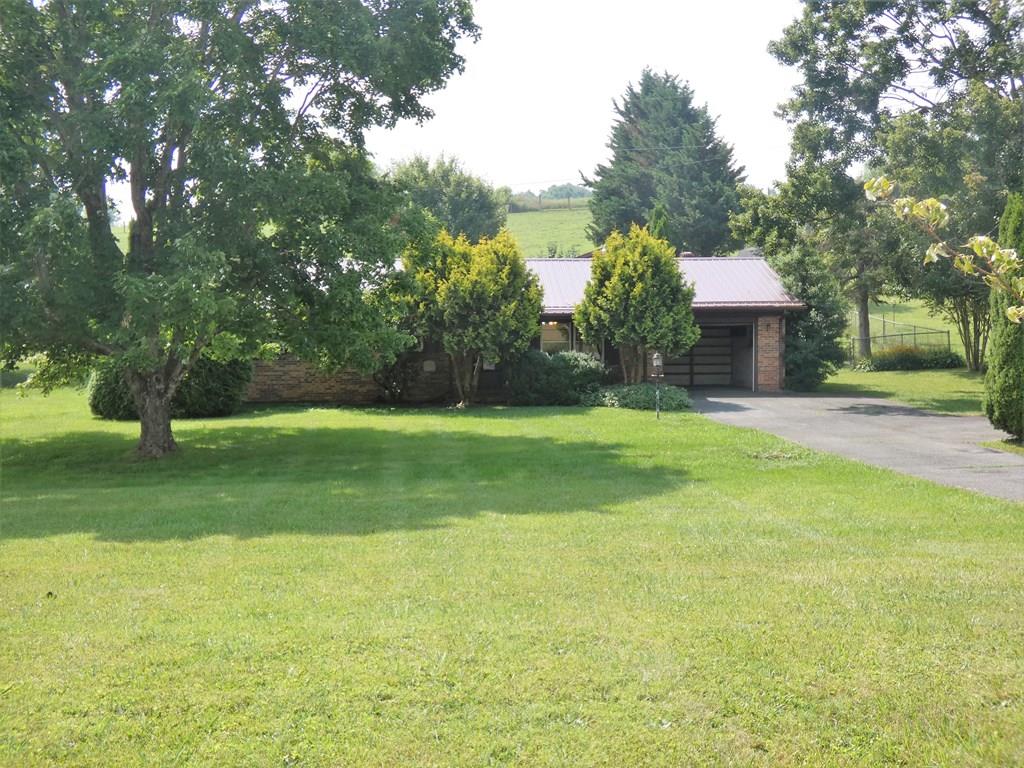 2936 Cedar Springs Road Sugar Grove, VA 24375 - Photo 1 of 47 Gallery Image 1