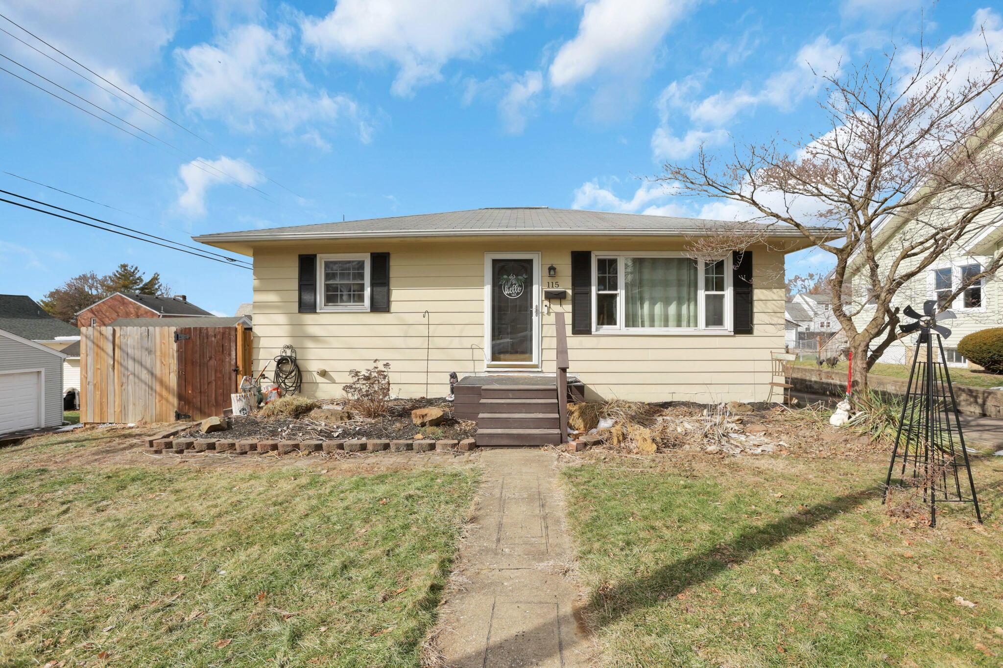 115 Pool Street Lancaster, OH 43130 - Photo 2 of 53 1-web-or-mls-LO5A6047