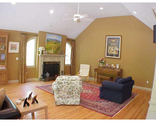 25 Townline Road Franklin, MA 02038 - Photo 9 of 30 Gallery Image 9