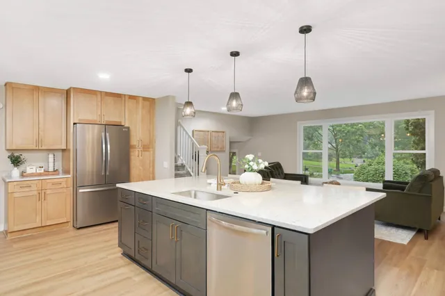 $649,000 | 2040 Vagabond Lane North, Plymouth, MN 55447