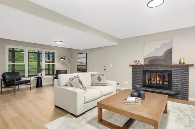 $649,000 | 2040 Vagabond Lane North, Plymouth, MN 55447