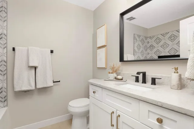 $649,000 | 2040 Vagabond Lane North, Plymouth, MN 55447