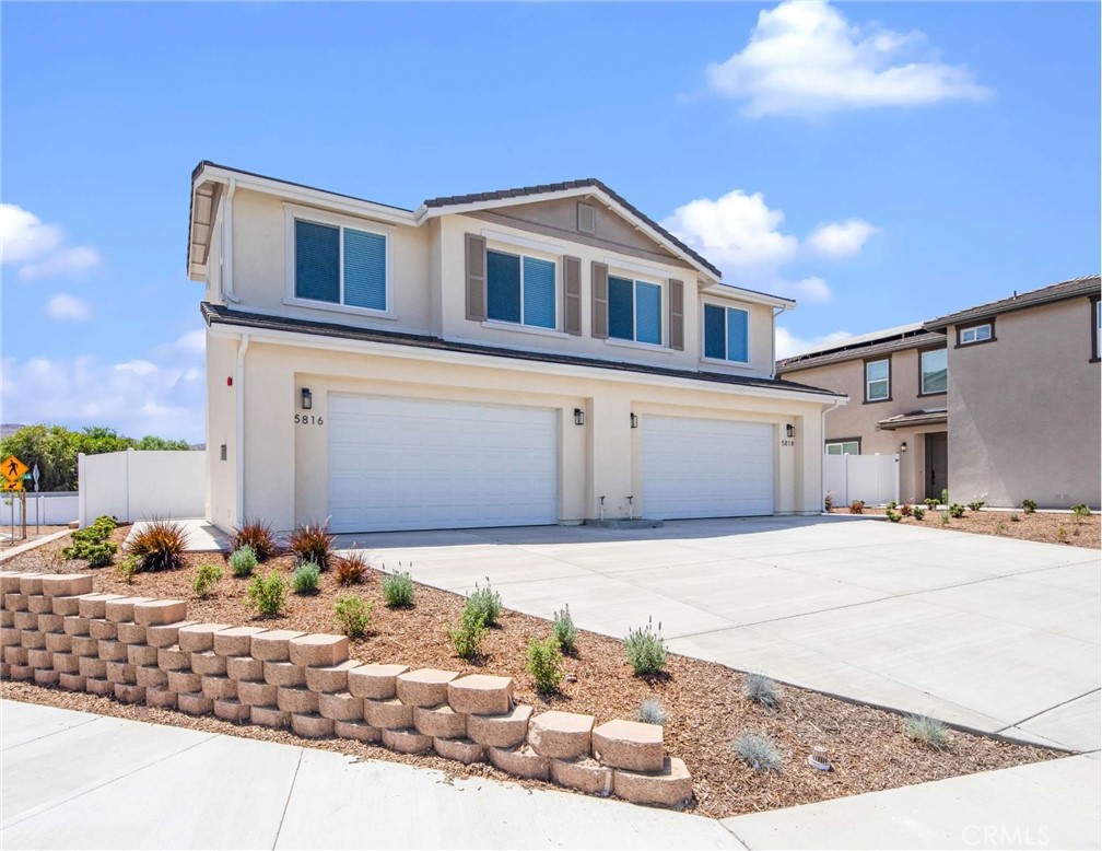 5824 Persepolis Riverside, CA 92505 - Photo 1 of 74 Gallery Image 1