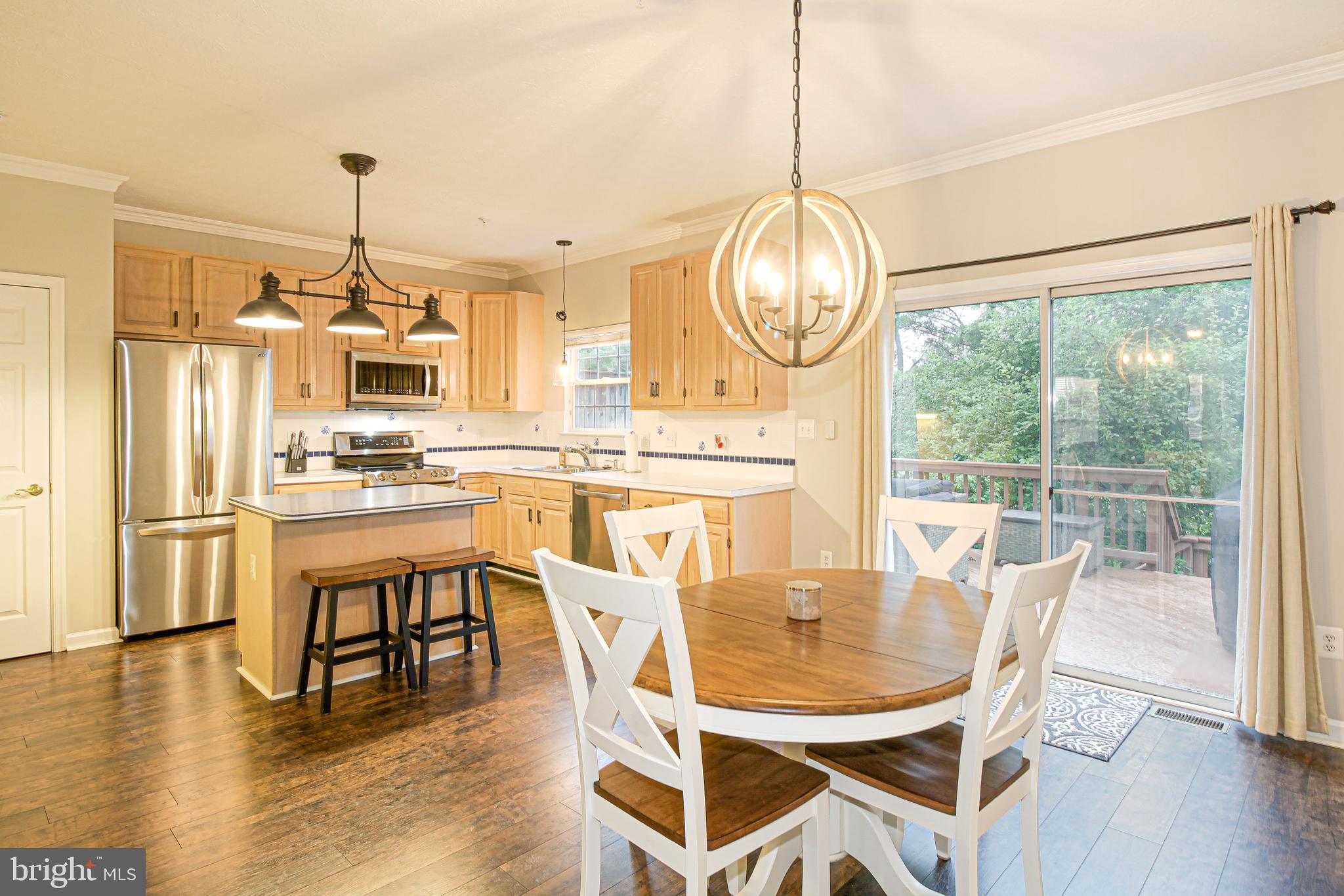 1384 Escapade Court Riva, MD 21140 - Photo 15 of 31 Kitchen/dining area