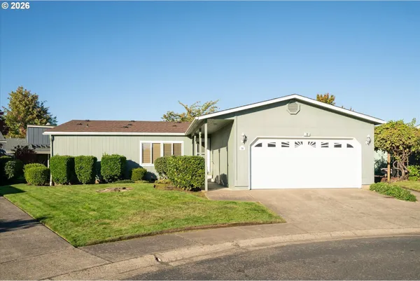 $180,000 | 4055 Royal Avenue, Unit 70, Eugene, OR 97402