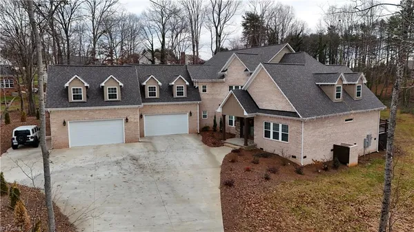 $989,000 | 128 Provence Court, King, NC 27021