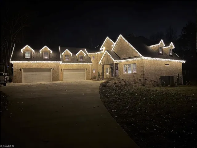 $1,099,000 | 128 Provence Court, King, NC 27021